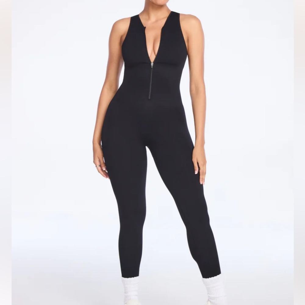 ShesWaisted Snatched Knit, Front Zip Jumpsuit  XL/2XL Black